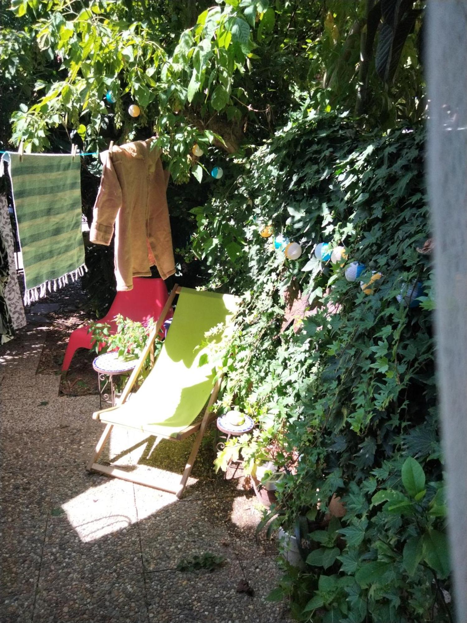 Joli Studio Avec Jardinet Avignon Kültér fotó